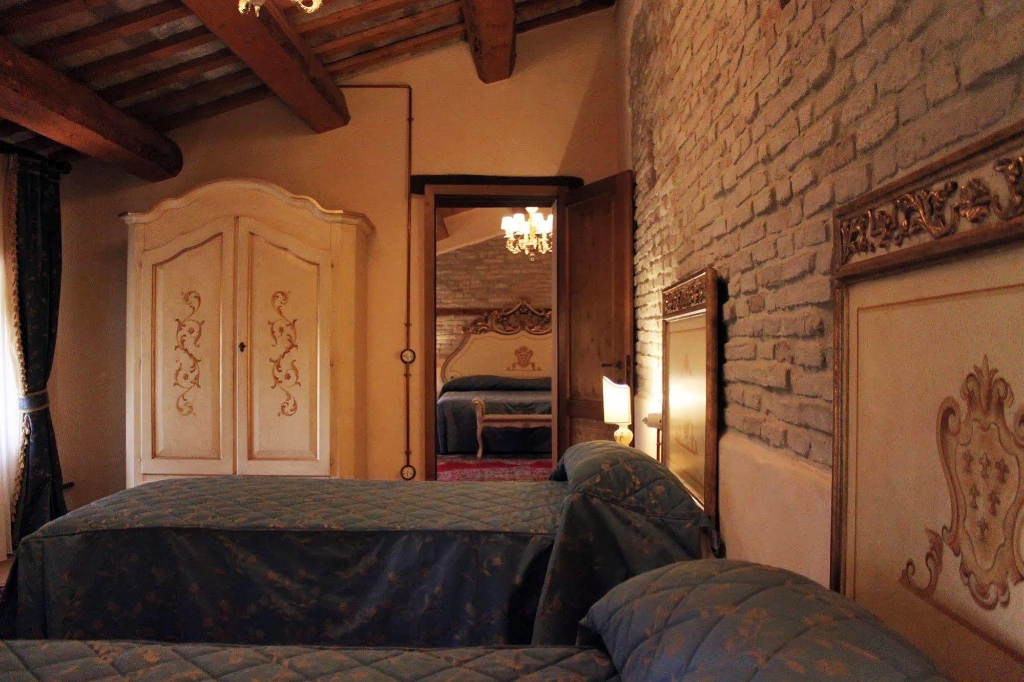 Villa Rinalducci ฟาโน ภายนอก รูปภาพ