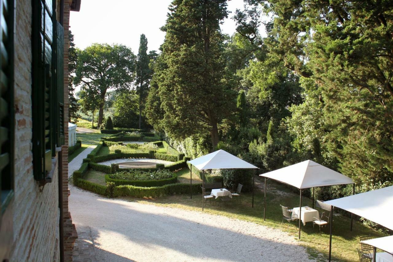 Villa Rinalducci ฟาโน ภายนอก รูปภาพ